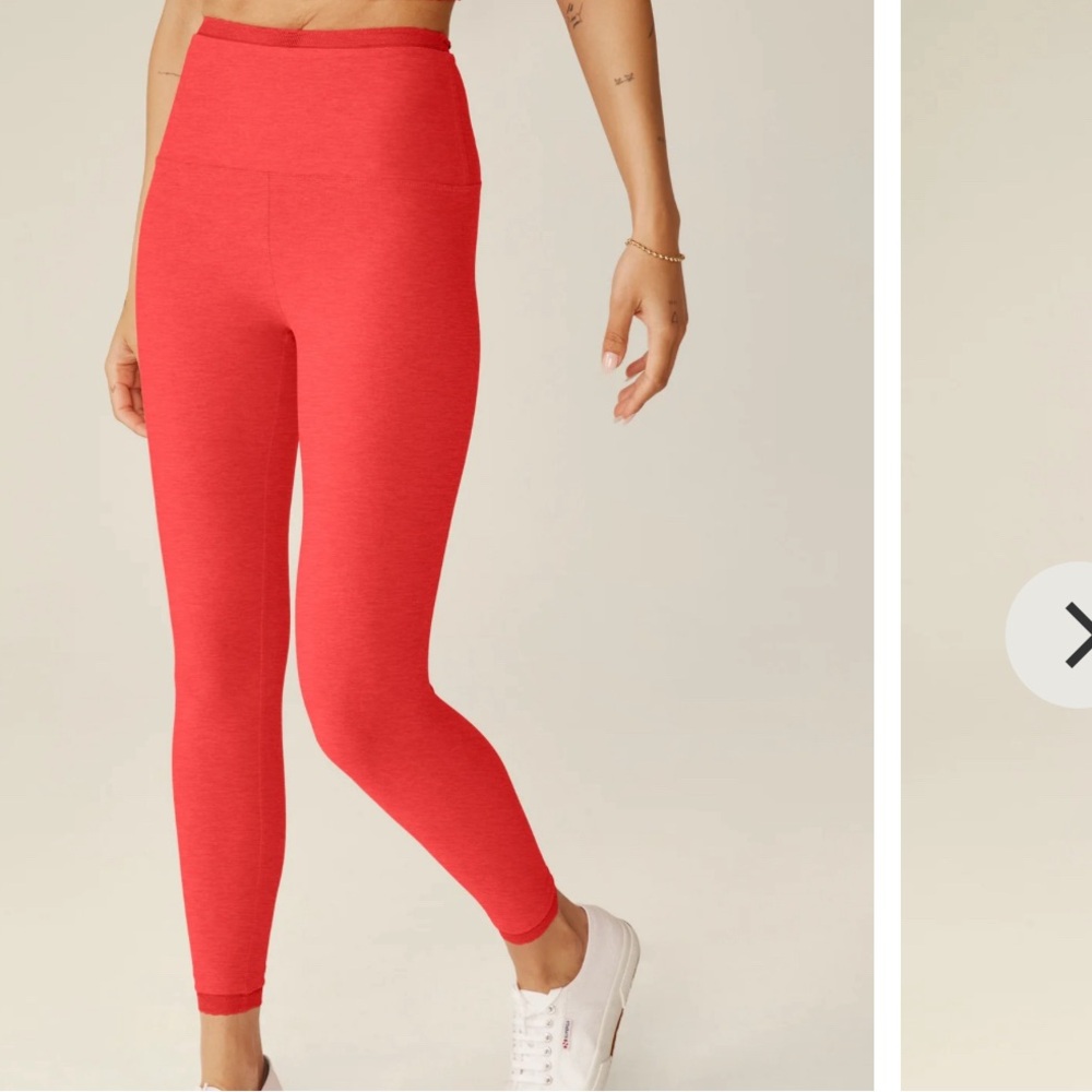 Beyond yoga SET